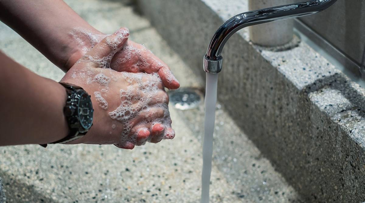 How to choose a nourishing handwash that doesn’t leave your skin dry - The Indian Express - By Reetesh Dhingra